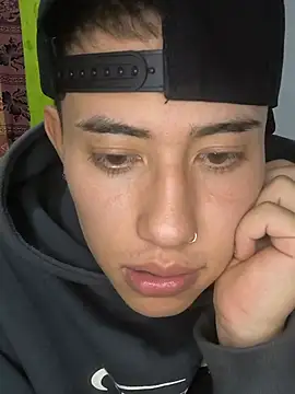 צ'אט XXX בשידור חי של Thiagoo_Vega