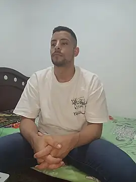 Cris_LaCobra_ Show Webcam