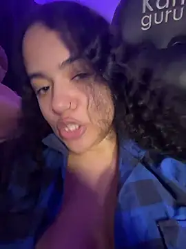 Chat XXX ao vivo de saharariderr