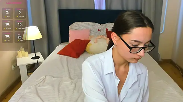 Chat +18 de AndreaJohnsons ao vivo