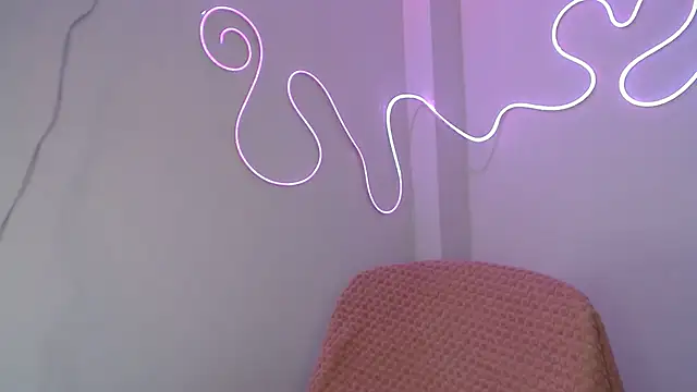 Mia2xsmith live XXX chat