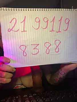 kahpoliver's Live XXX Chat