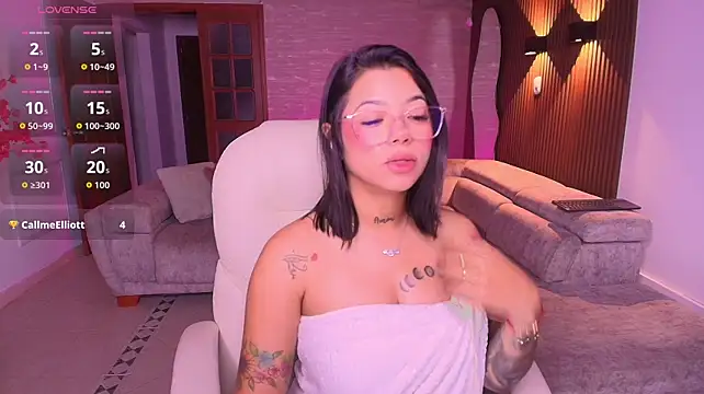 Rachel_collins_ Chat XXX in diretta