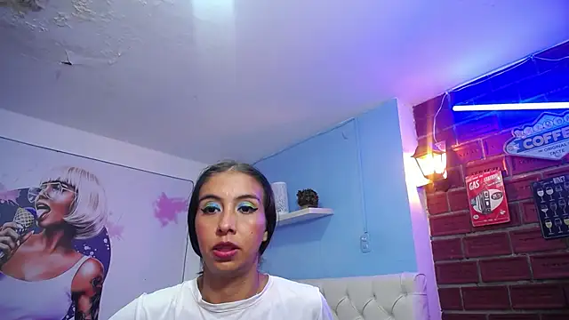 แชท XXX สดของ sandra_petite19
