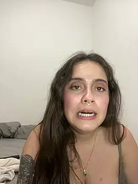 Chat +18 de PutaYasmim ao vivo