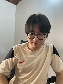 _Tommy_7 라이브 XXX 채팅