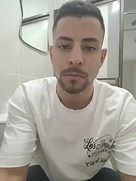 Cris_LaCobra_ 网络视讯表演