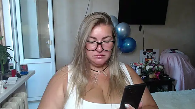 Chat XXX en directo de NikaSkylink