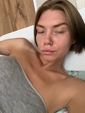 Lisaaa_Alisan Live XXX chat