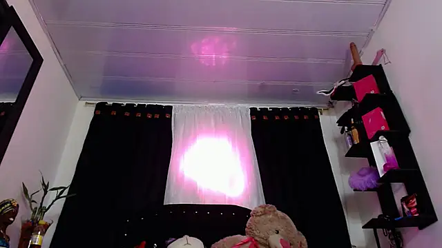عرض كام valerii_fox_69