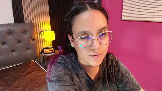 Chat +18 de Lana_sweett2 ao vivo