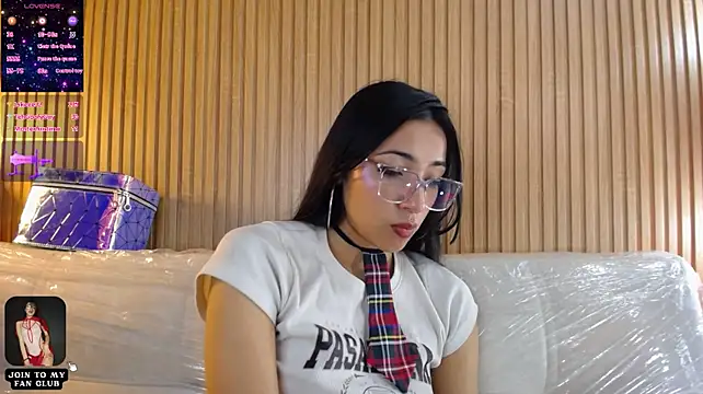 Chat +18 de Violett1126 ao vivo