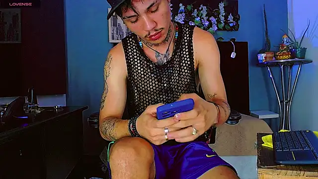 HannibalLester Live XXX Chat