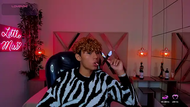 Webkamerová show Anyelo_Twink