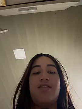 XXX chat uživo modela Little_Gaby_