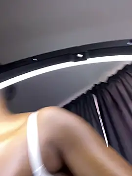 Kinkyy_'s Webcam Show
