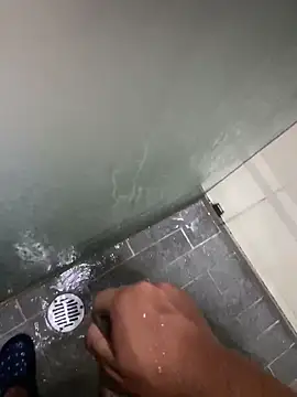 Pertunjukan Kamera Web leocardenaz