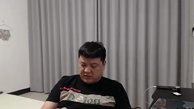 zhang1118 Live XXX Chat