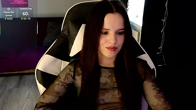 Czat XXX na żywo – Harleen_Moore
