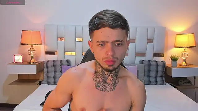 Zeus_damian21 Live XXX-chat