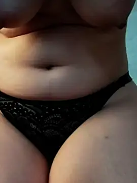 Show modela Angela2231 na web-kameri