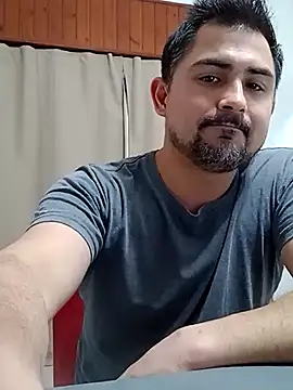 Bradd_32: απευθείας συνομιλία ΧΧΧ