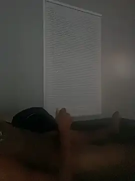 הופעת וובקאם של iluvfreakhoes9