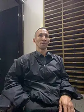 michael_close26 webcam show