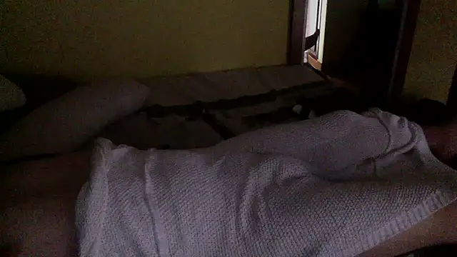 s_urprise Webcam show