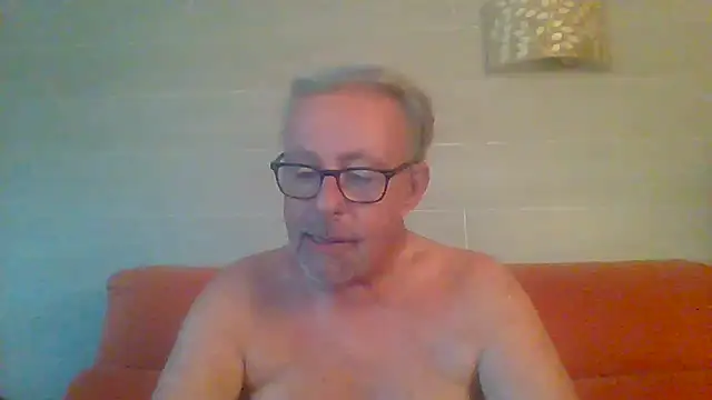 XXX chat uživo modela tuggy59