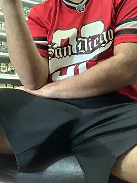 bigdickguy21cm Show Webcam