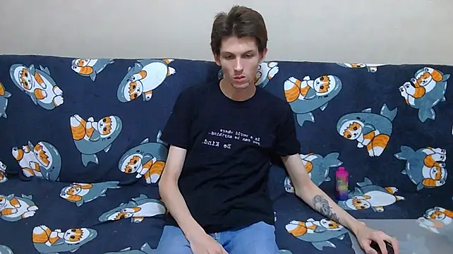 Lester_Broo Live XXX-chat