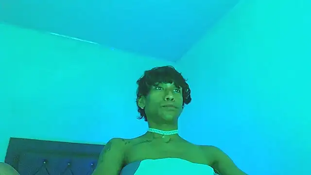 red_veltet's Webcam Show