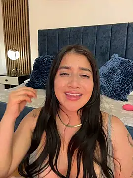 KallyMyller1 Adlı Modelin Canlı XXX Sohbeti