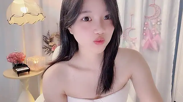 XXX chat uživo modela Yanys521