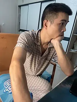 gutou001's Live XXX Chat