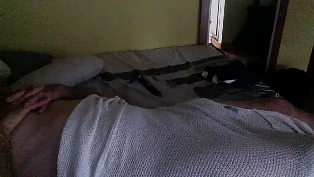 s_urprise Webcam show