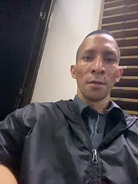 Show modela michael_close26 na web-kameri
