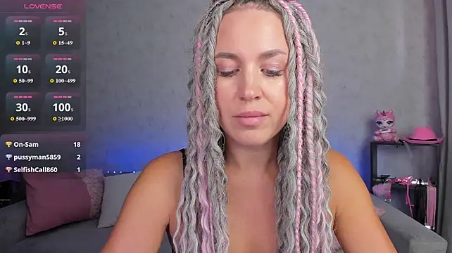 XXX chat uživo modela Fire__Dancer