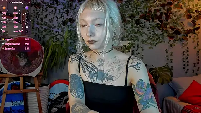 XXX chat uživo modela tattoo_art_baby