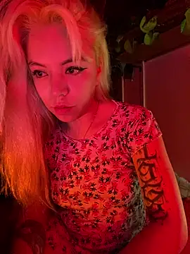 XXX chat uživo modela nathashabennethh