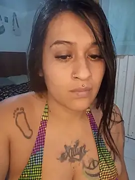 XXX chat uživo modela Diabli1