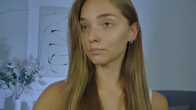 XXX chat uživo modela MilaVoss