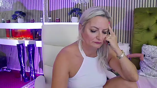 LadyTouch Chat XXX in diretta