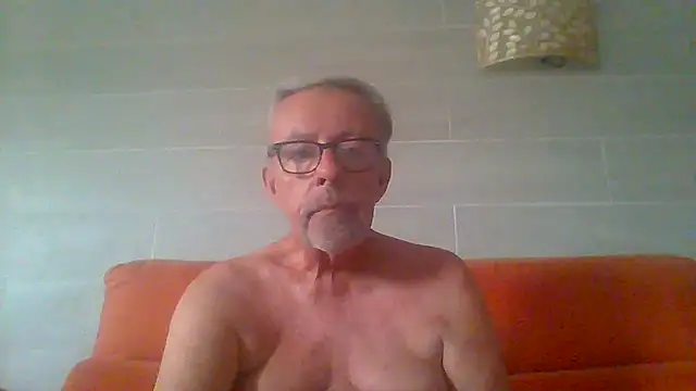 Chat XXX en directo de tuggy59