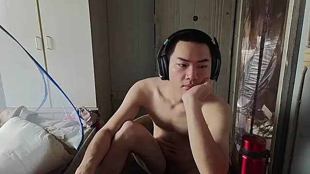 Chatroom XXX en direct de dyjdddttj