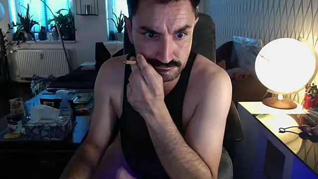 tomz0819 Live XXX-Chat