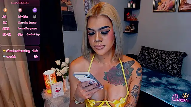 StellaStrong30 Adlı Modelin Canlı XXX Sohbeti