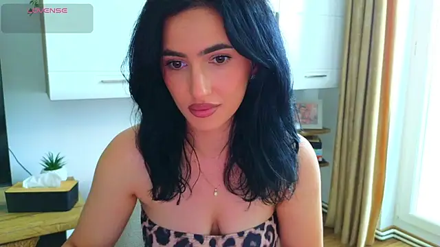 YourDesiree_'s Live XXX Chat