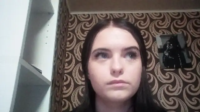 KikiAminon Live XXX chat